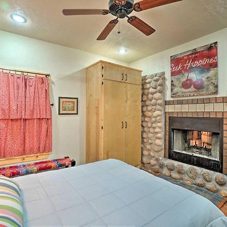 Charming Hilltop Cottage In Medicine Park! المظهر الخارجي الصورة