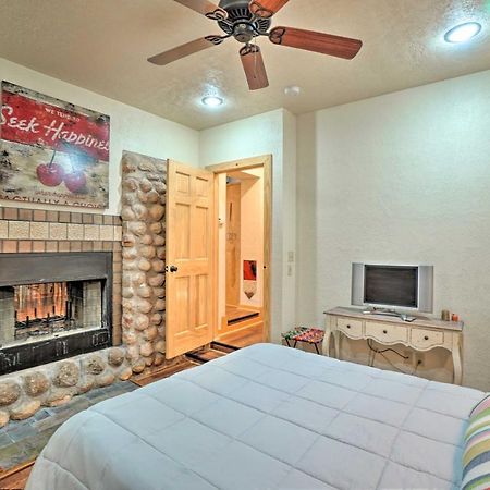 Charming Hilltop Cottage In Medicine Park! المظهر الخارجي الصورة