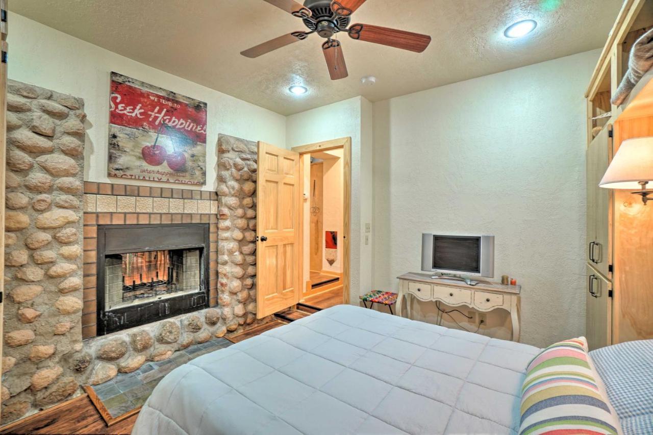 Charming Hilltop Cottage In Medicine Park! المظهر الخارجي الصورة